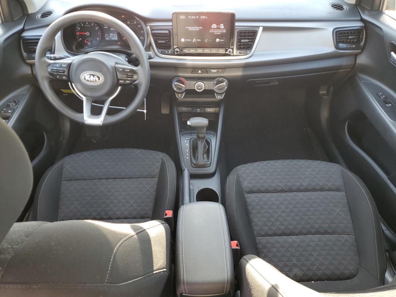 2021 Kia Rio - Image 8