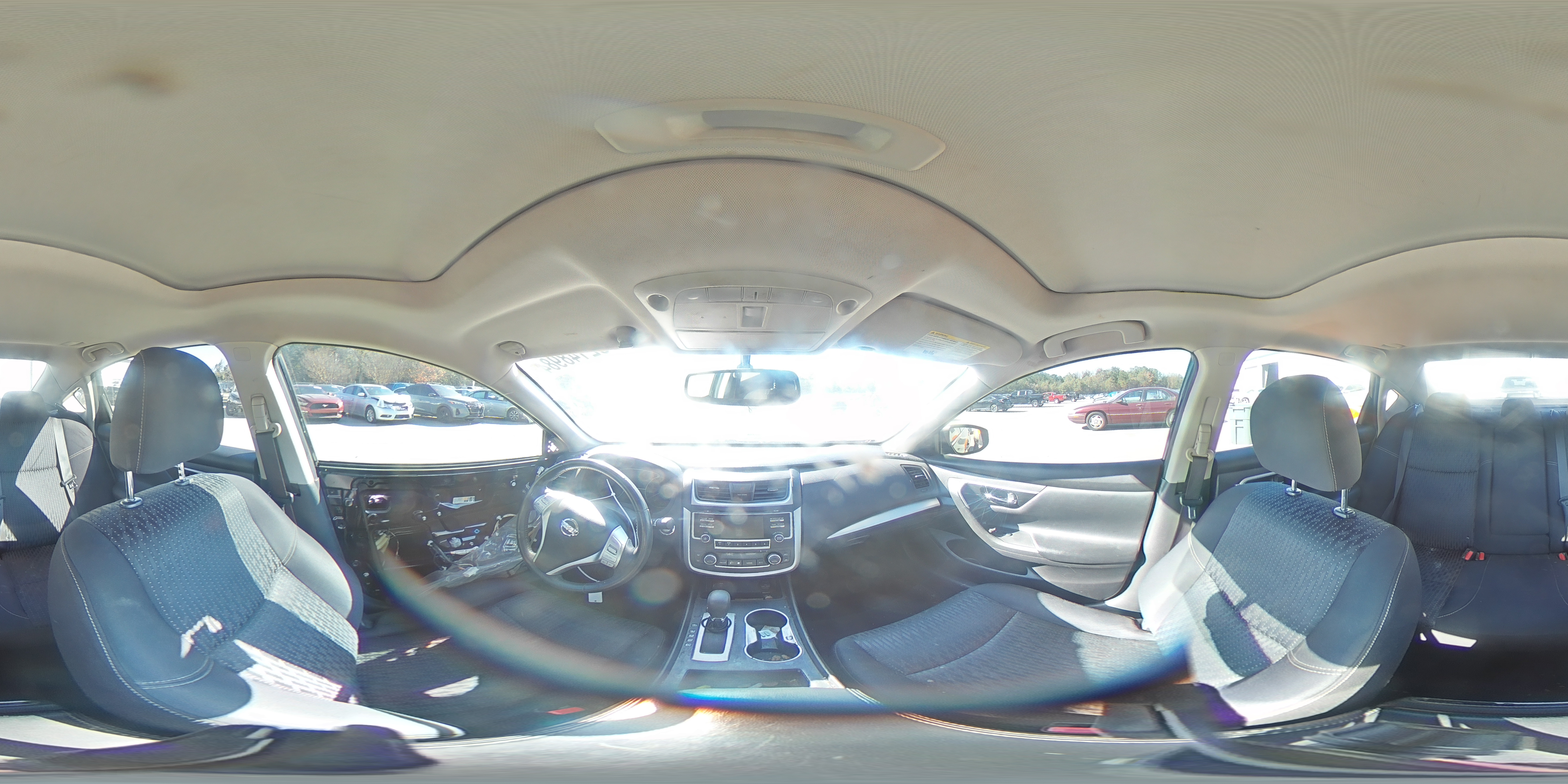 2016 Nissan Altima - Image 12