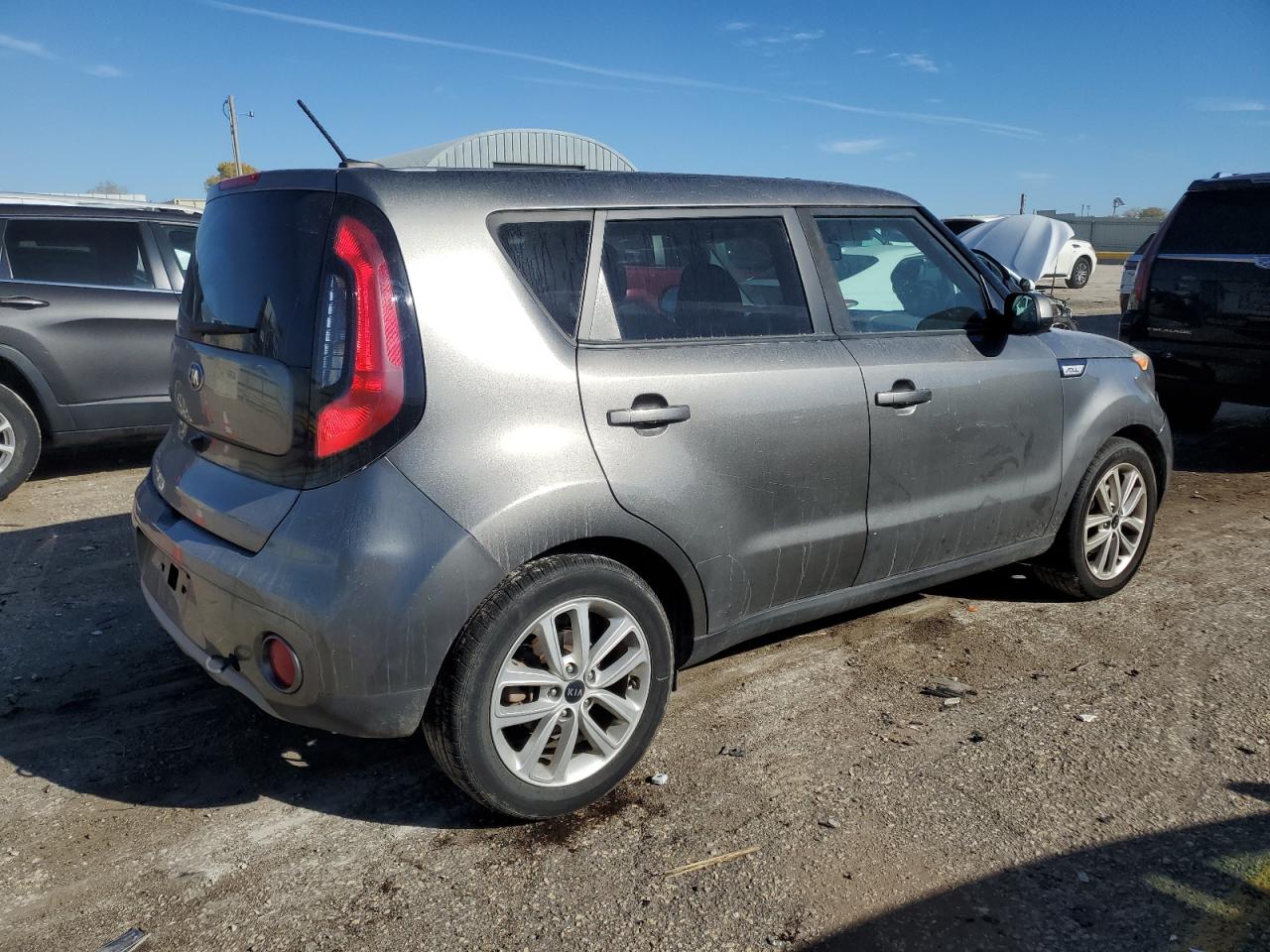 2019 Kia Soul - Image 3