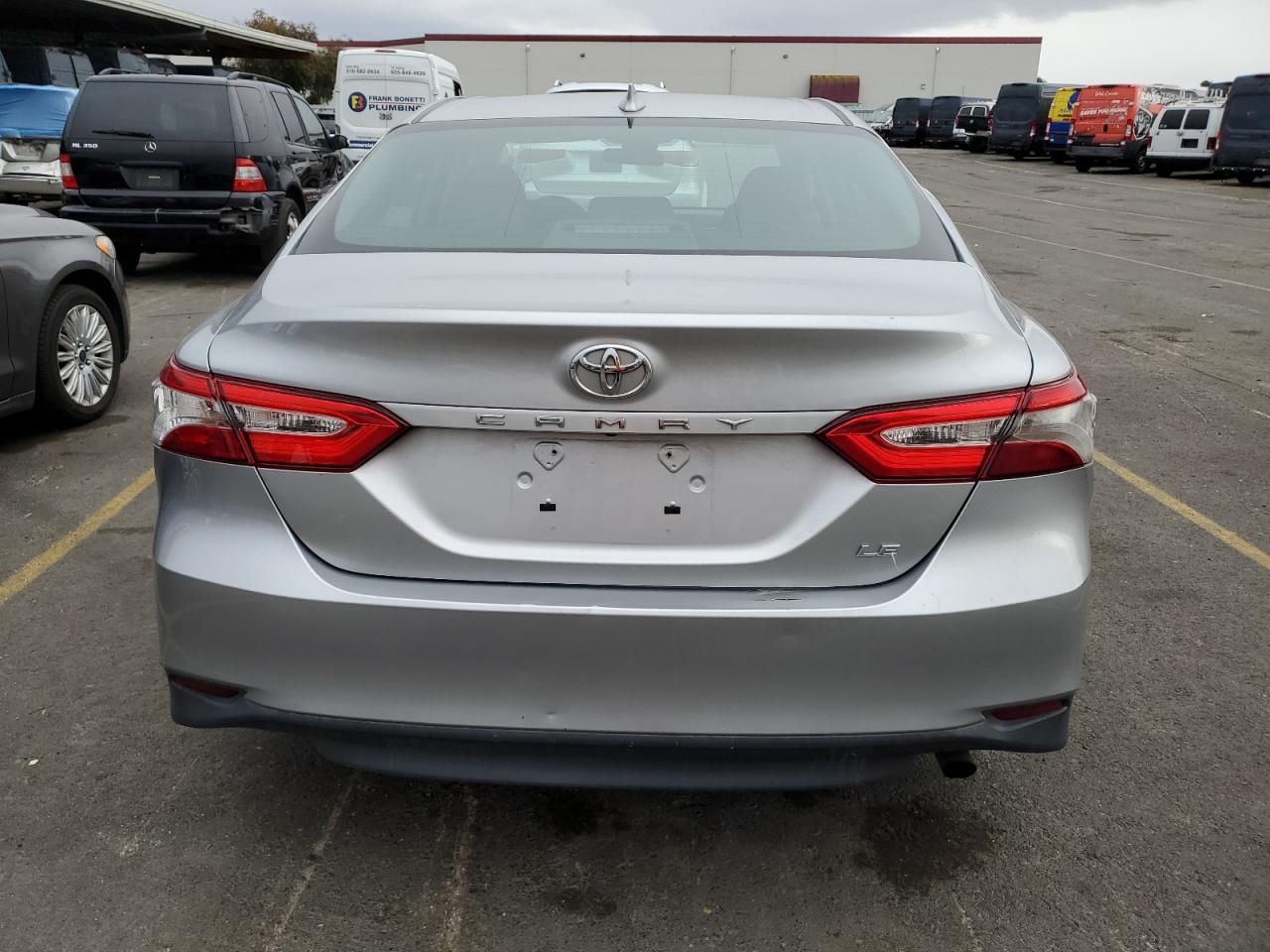 2019 Toyota Camry L VIN: 4T1B11HK5KU831308 Lot: 81682444