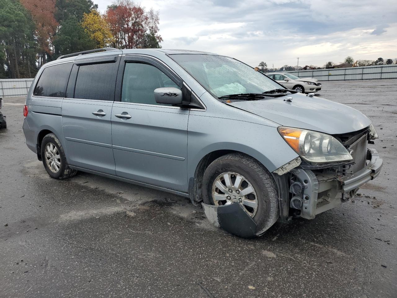 2010 Honda Odyssey - Image 4