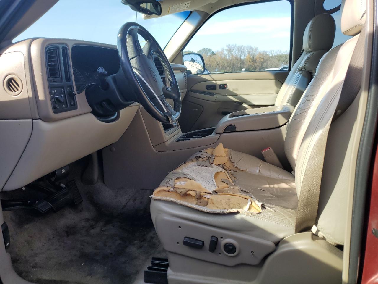 2003 Chevrolet Tahoe - Image 7