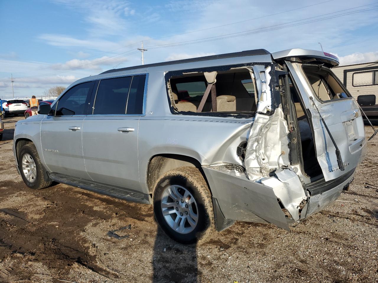 2019 Chevrolet Suburban - Image 2