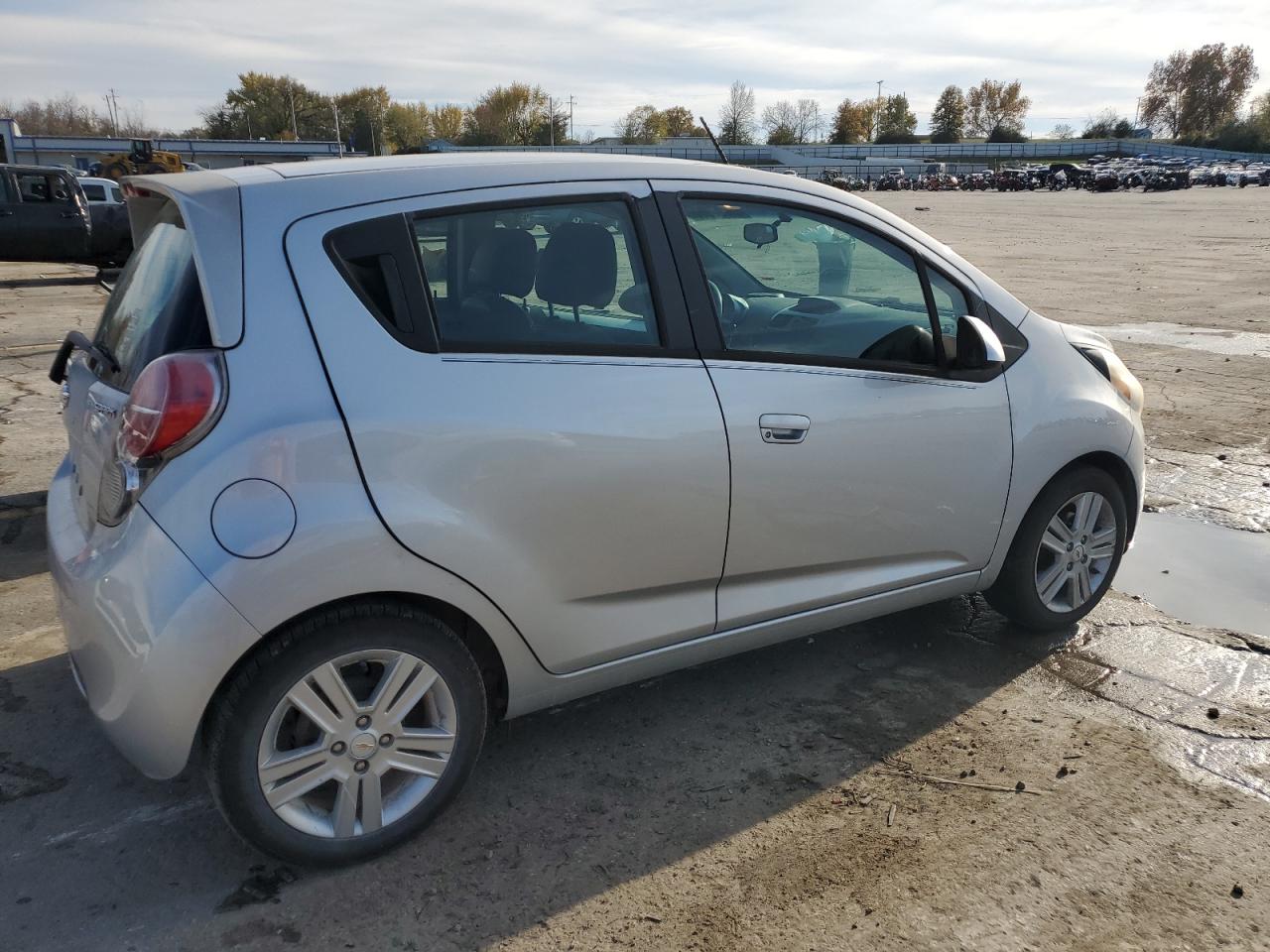 2014 Chevrolet Spark - Image 3