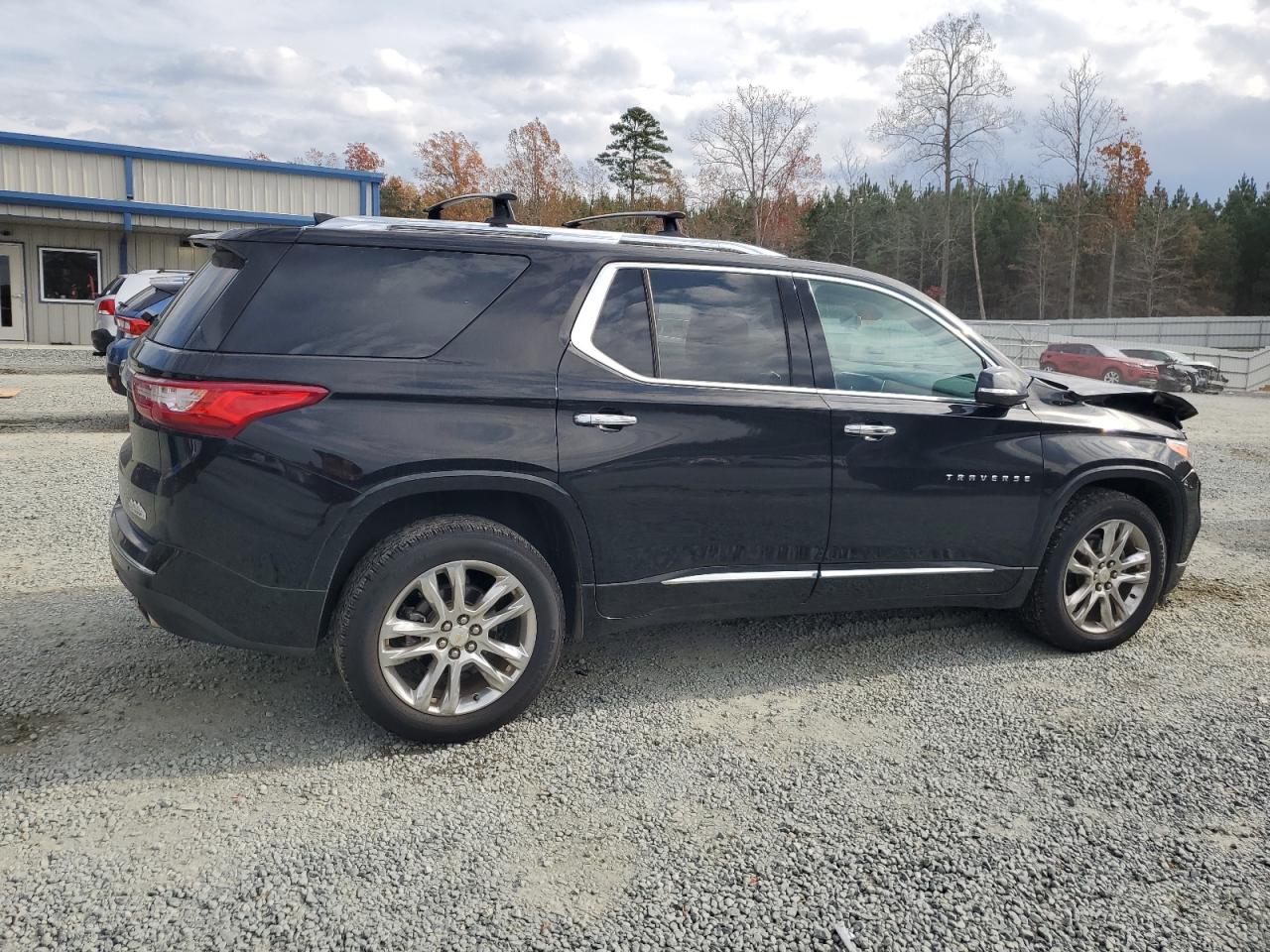 2018 Chevrolet Traverse - Image 3