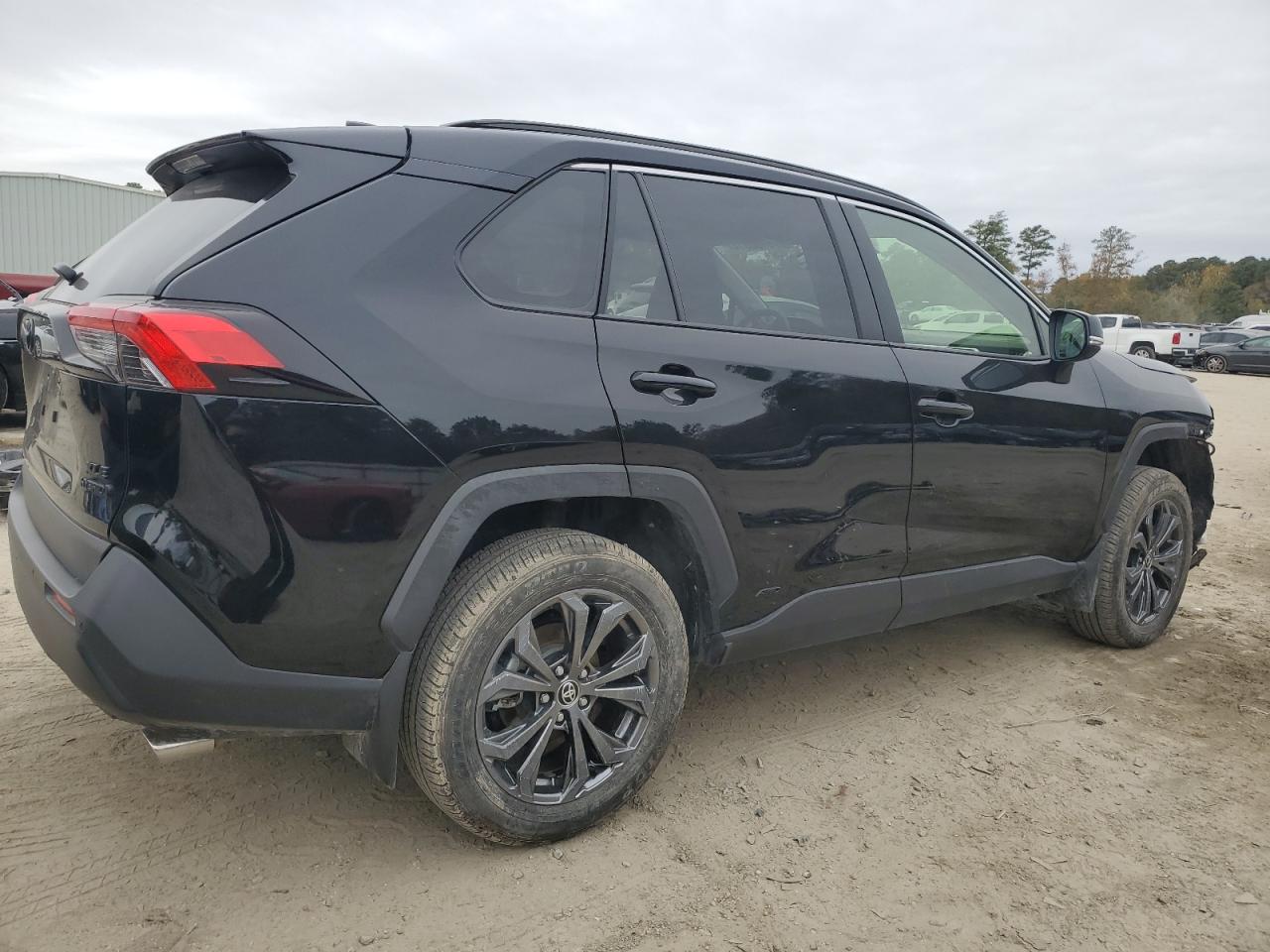 2023 Toyota RAV 4 - Image 3