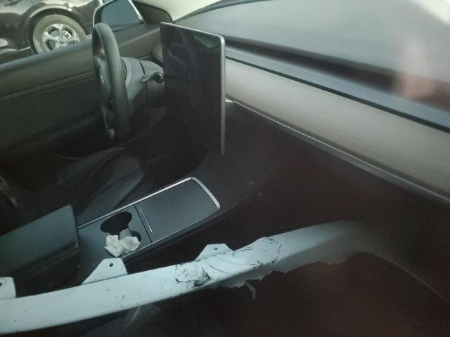  TESLA MODEL 3 2021 Білий