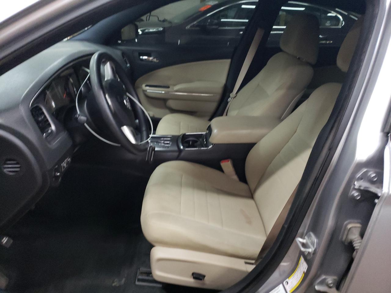 2013 Dodge Charger - Image 7