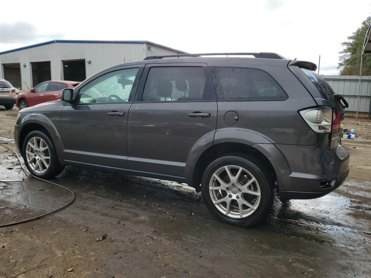 2016 Dodge Journey - Image 2