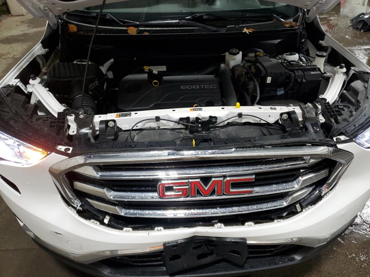 2021 GMC Terrain - Image 13