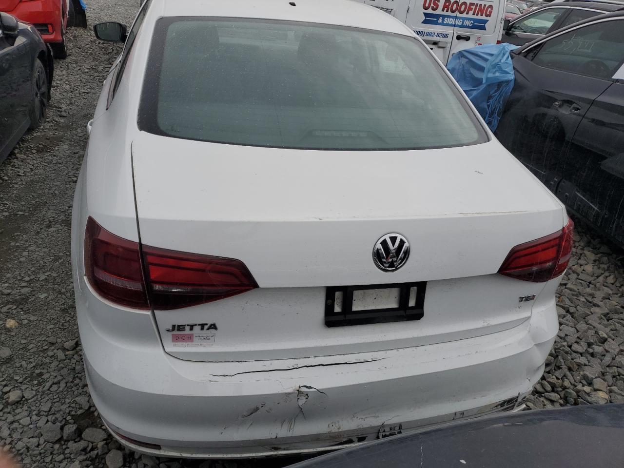 2016 Volkswagen Jetta - Image 6