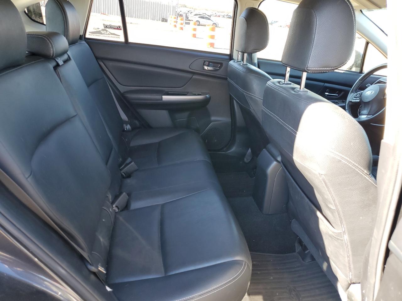 2015 Subaru XV - Image 11