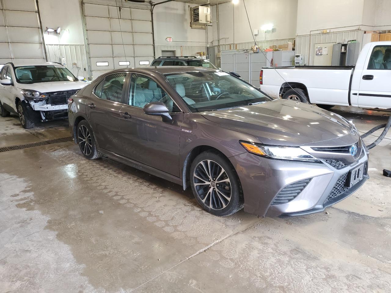 2020 Toyota Camry - Image 4