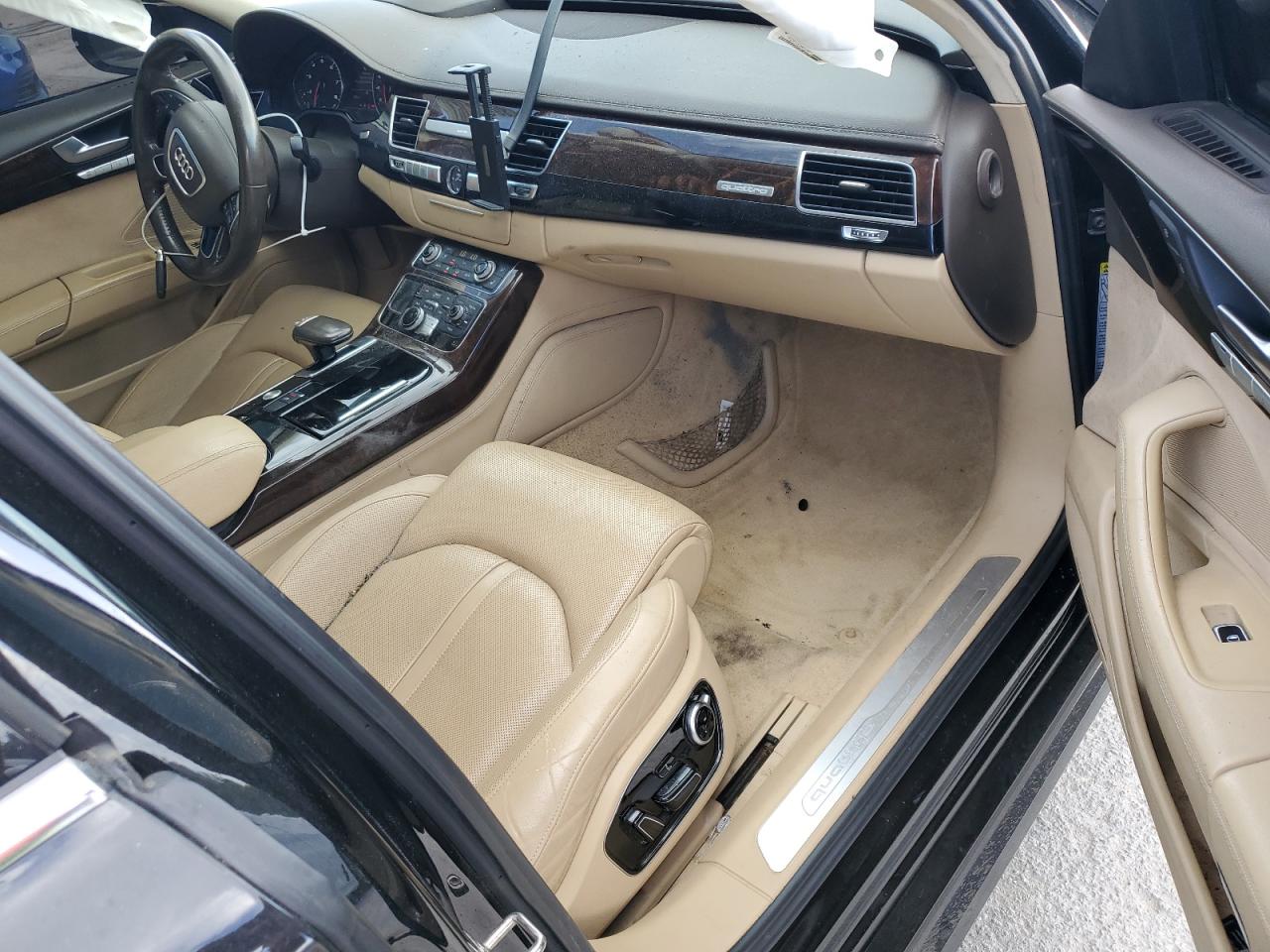 2017 Audi A8 - Image 8