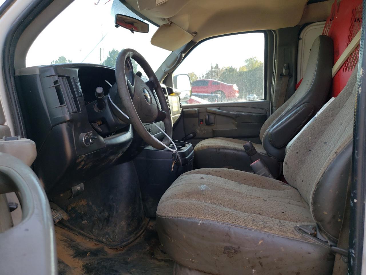 2012 Chevrolet Express - Image 7