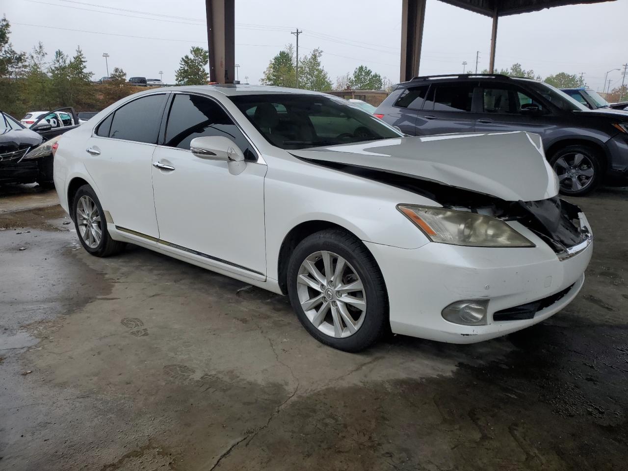 2011 Lexus ES - Image 4