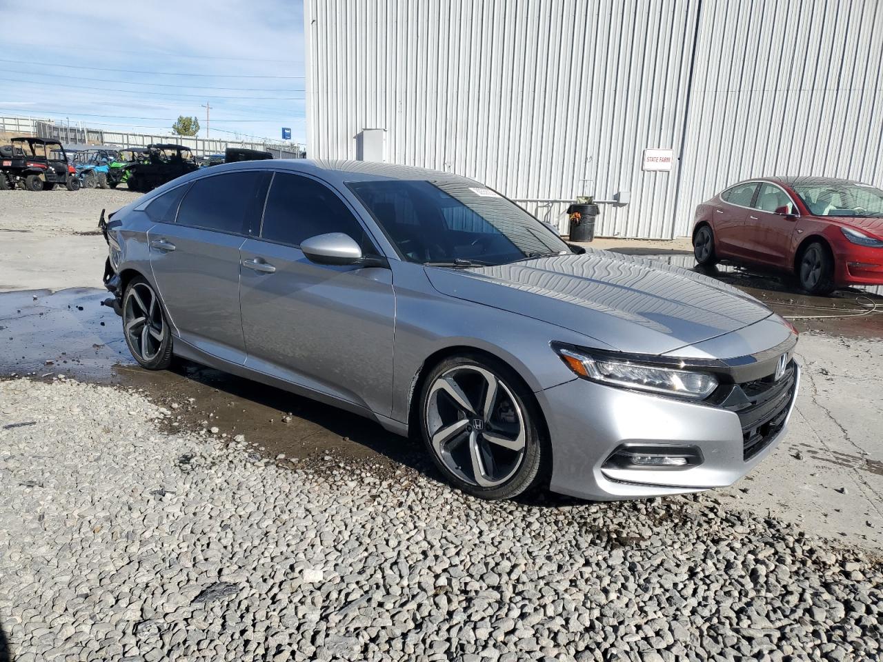 VIN 1HGCV1E33JA034597 2018 HONDA ACCORD no.4