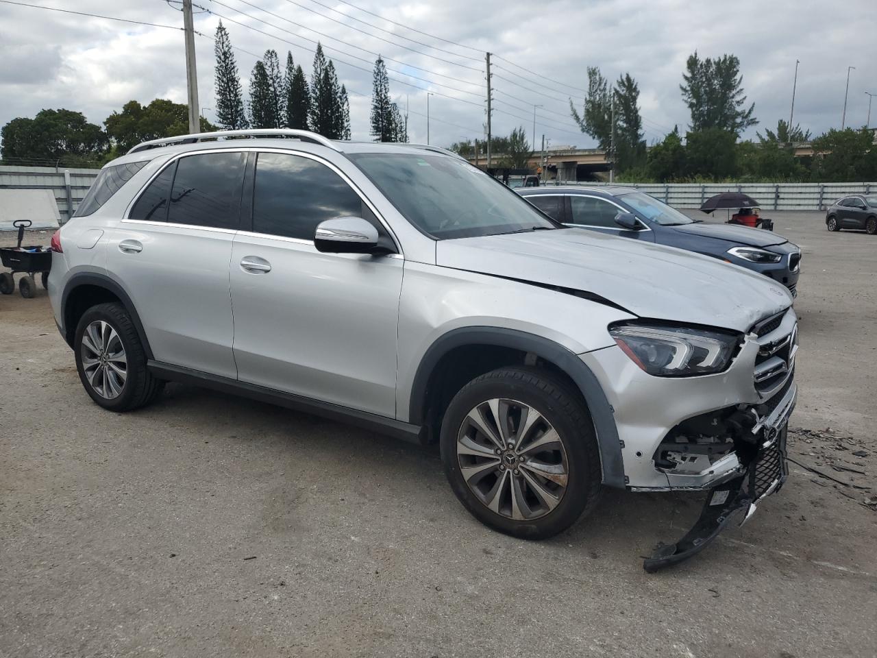 VIN 4JGFB4KB4MA319486 2021 MERCEDES-BENZ GLE-CLASS no.4