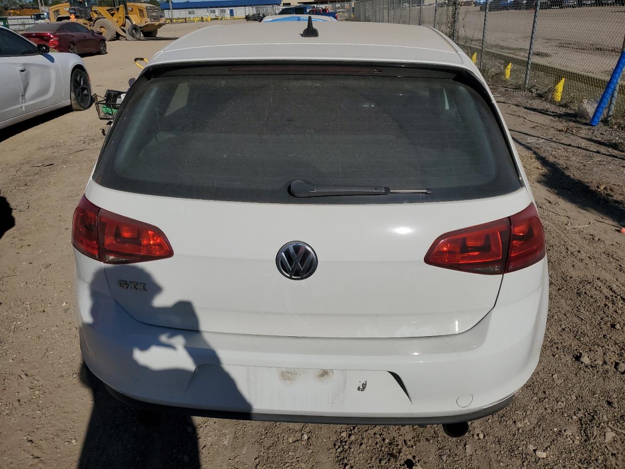 2017 Volkswagen GTI - Image 6