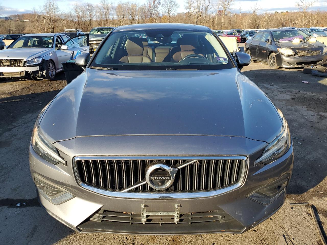 2019 Volvo S60 - Image 5