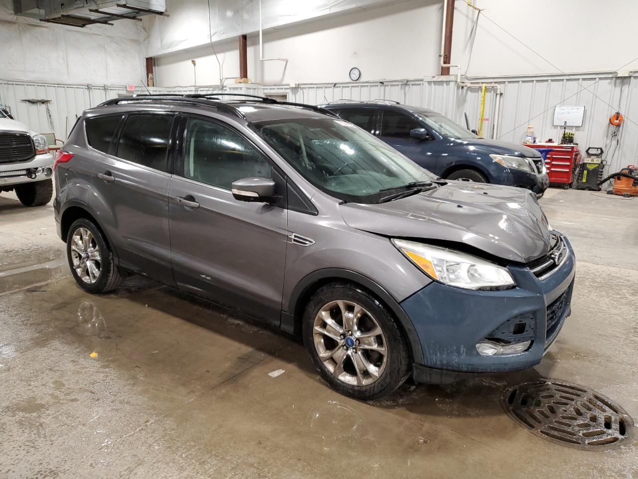 VIN 1FMCU9HXXDUA52785 2013 FORD ESCAPE no.4