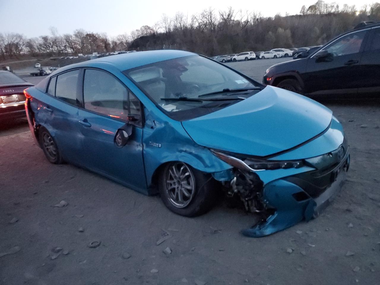 VIN JTDKARFP4J3102142 2018 TOYOTA PRIUS no.4