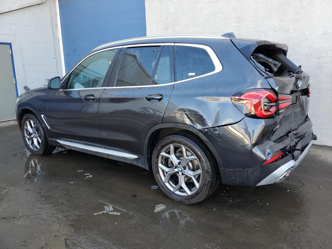 2024 BMW X3 - Image 2