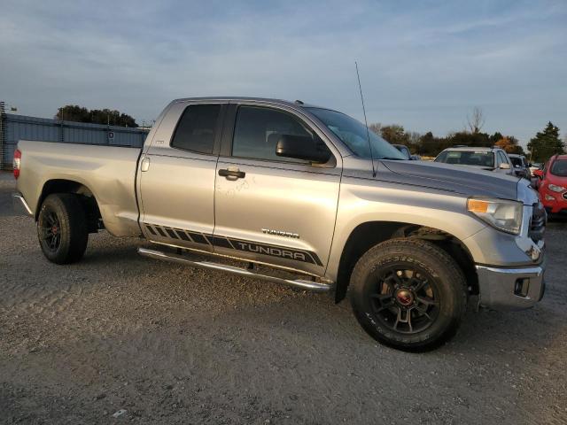  TOYOTA TUNDRA 2015 Серебристый