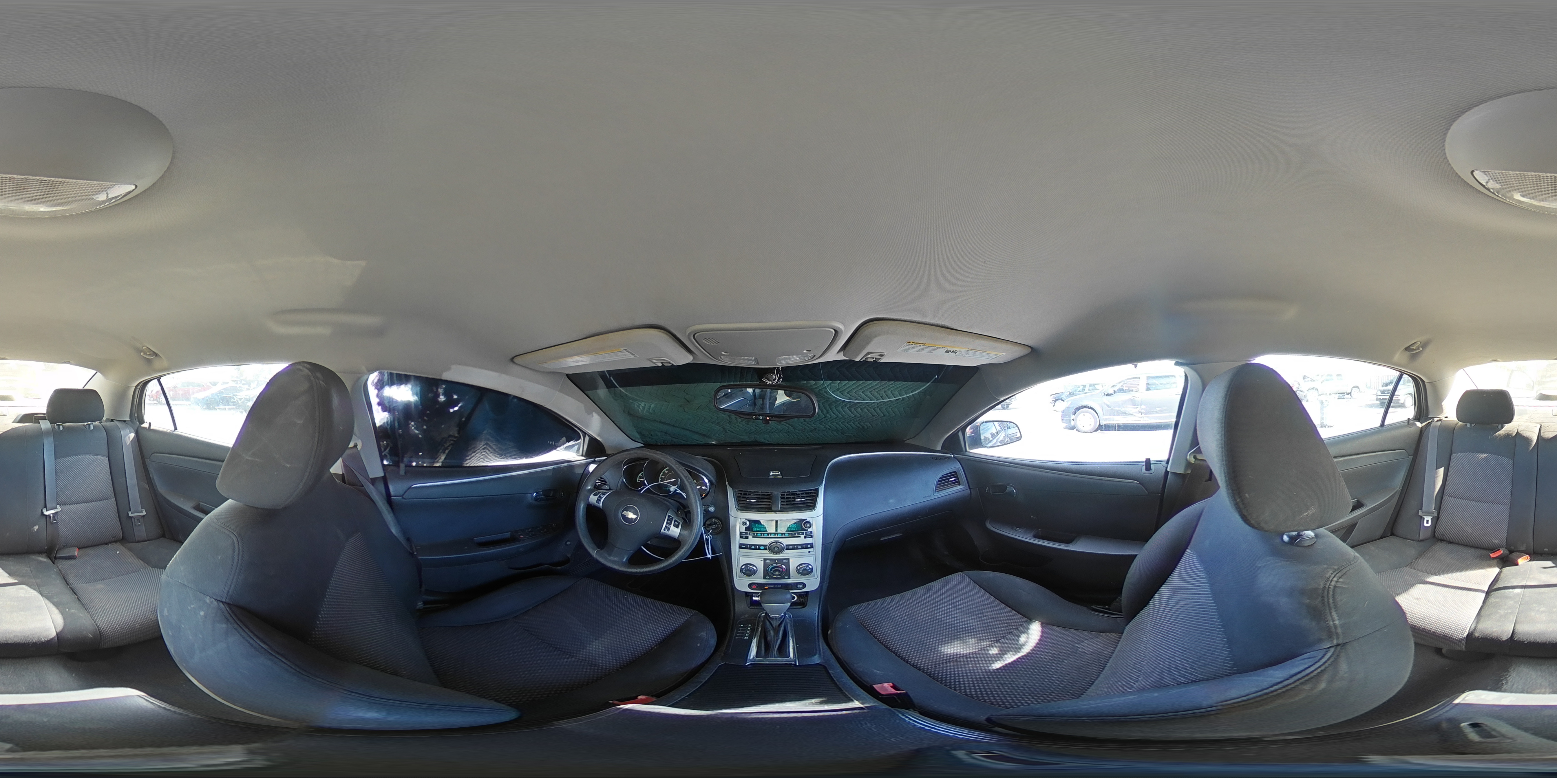 2010 Chevrolet Malibu - Image 12