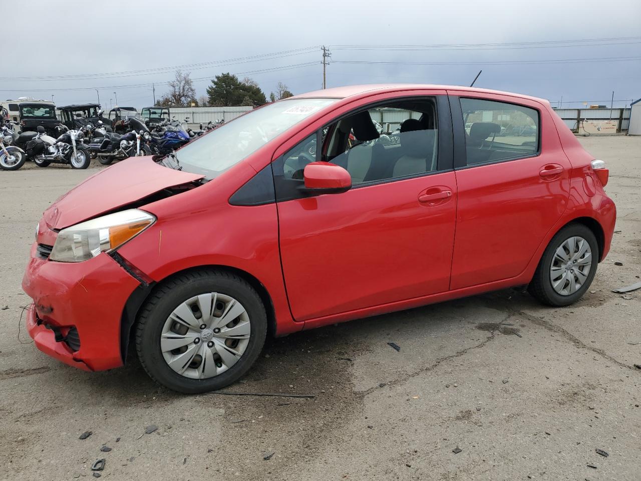 2013 TOYOTA YARIS