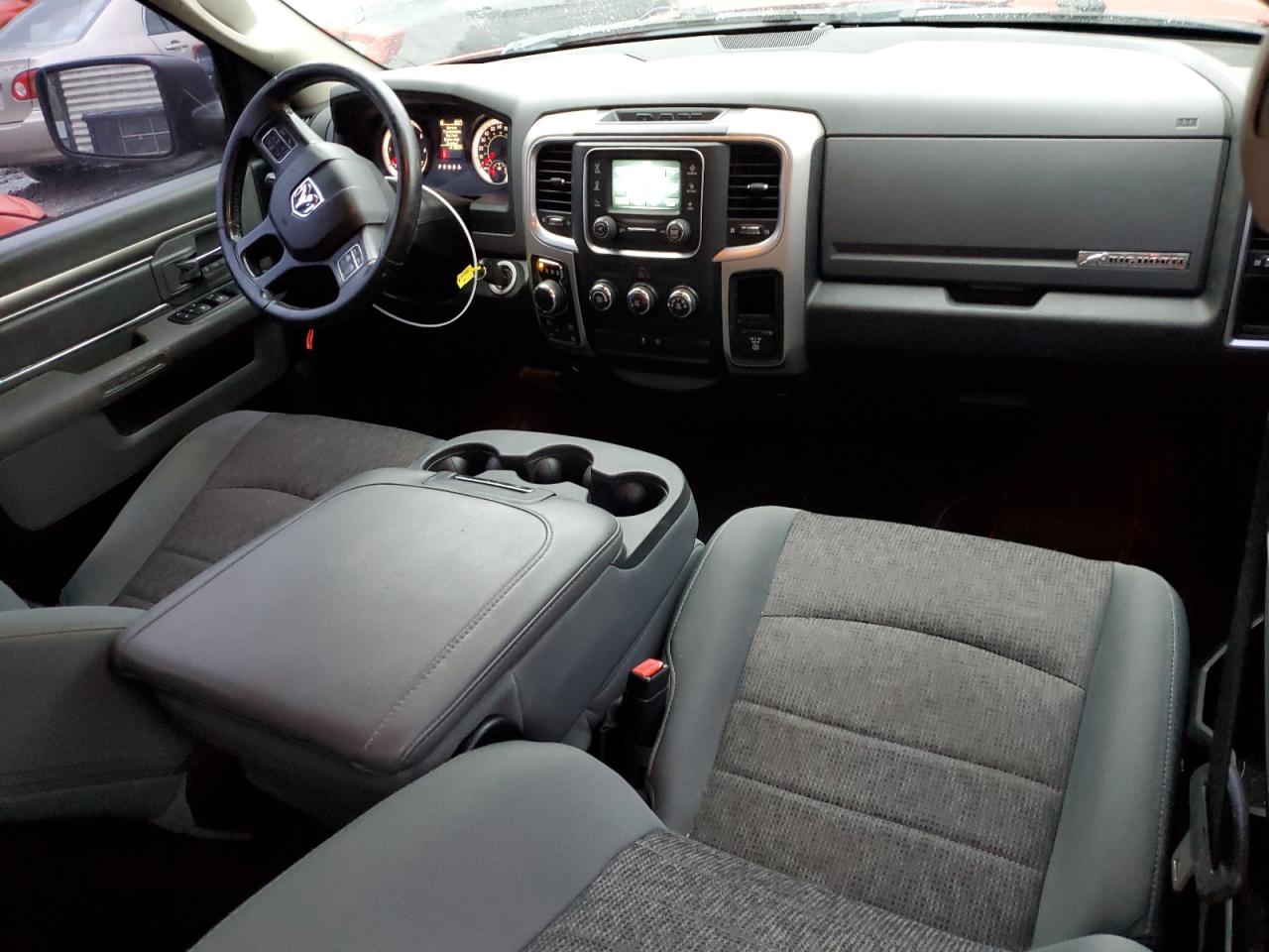 2016 RAM 1500 - Image 8