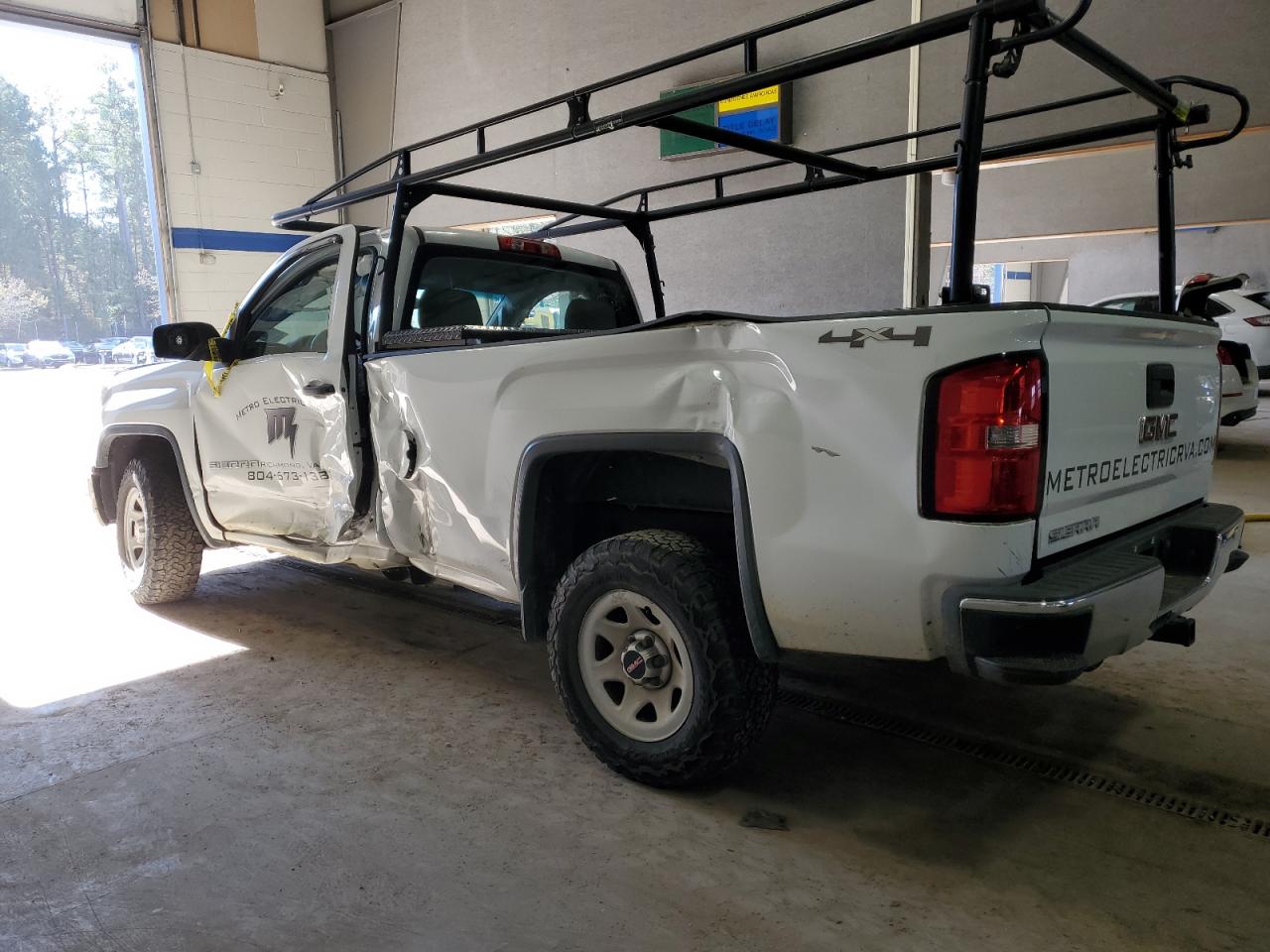 2015 GMC Sierra - Image 2