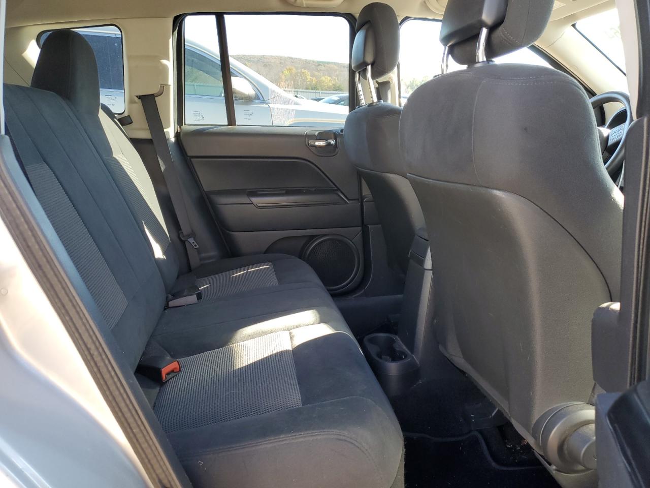 2011 Jeep Compass Sport VIN: 1J4NT1FA4BD215809 Lot: 57381465