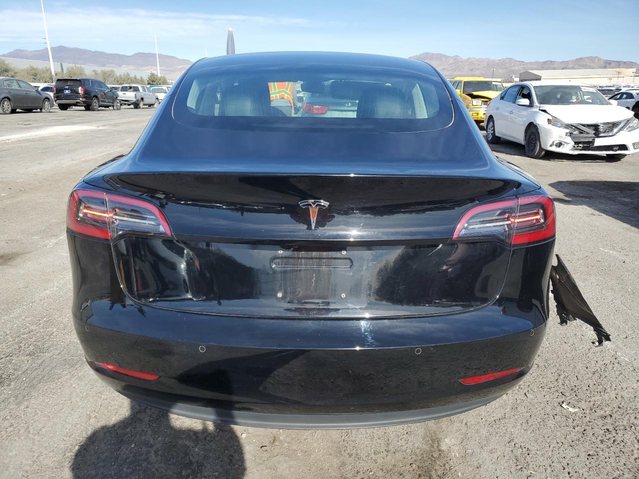 2018 Tesla Model 3 VIN: 5YJ3E1EA9JF156983 Lot: 81185894