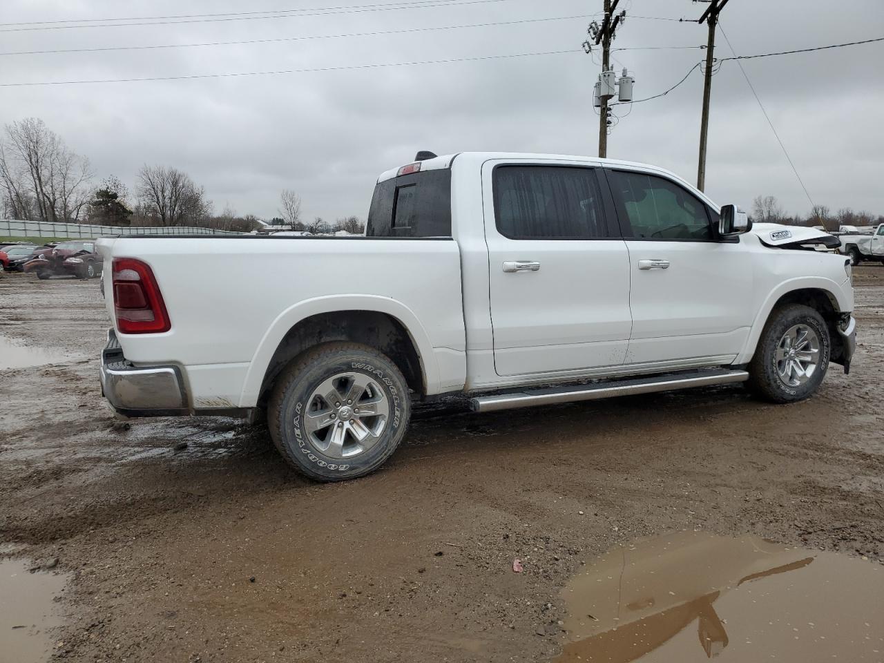 2019 RAM 1500 - Image 3