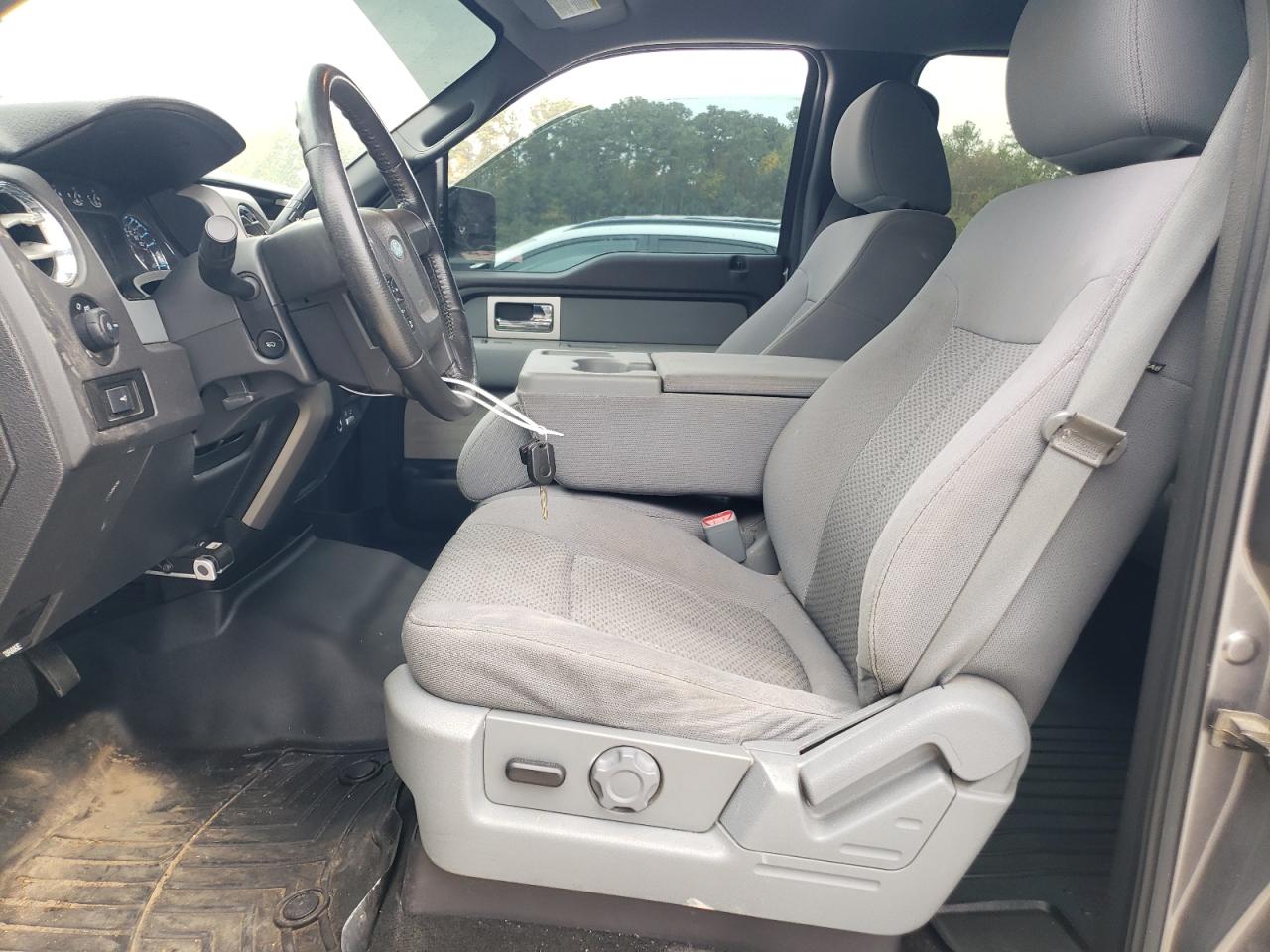 2011 Ford F-150 - Image 7