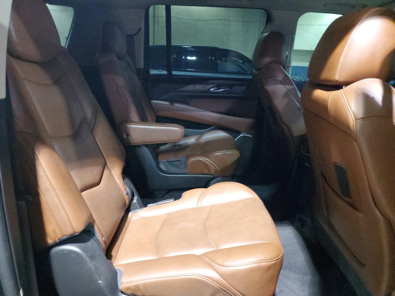 2016 Cadillac Escalade - Image 12