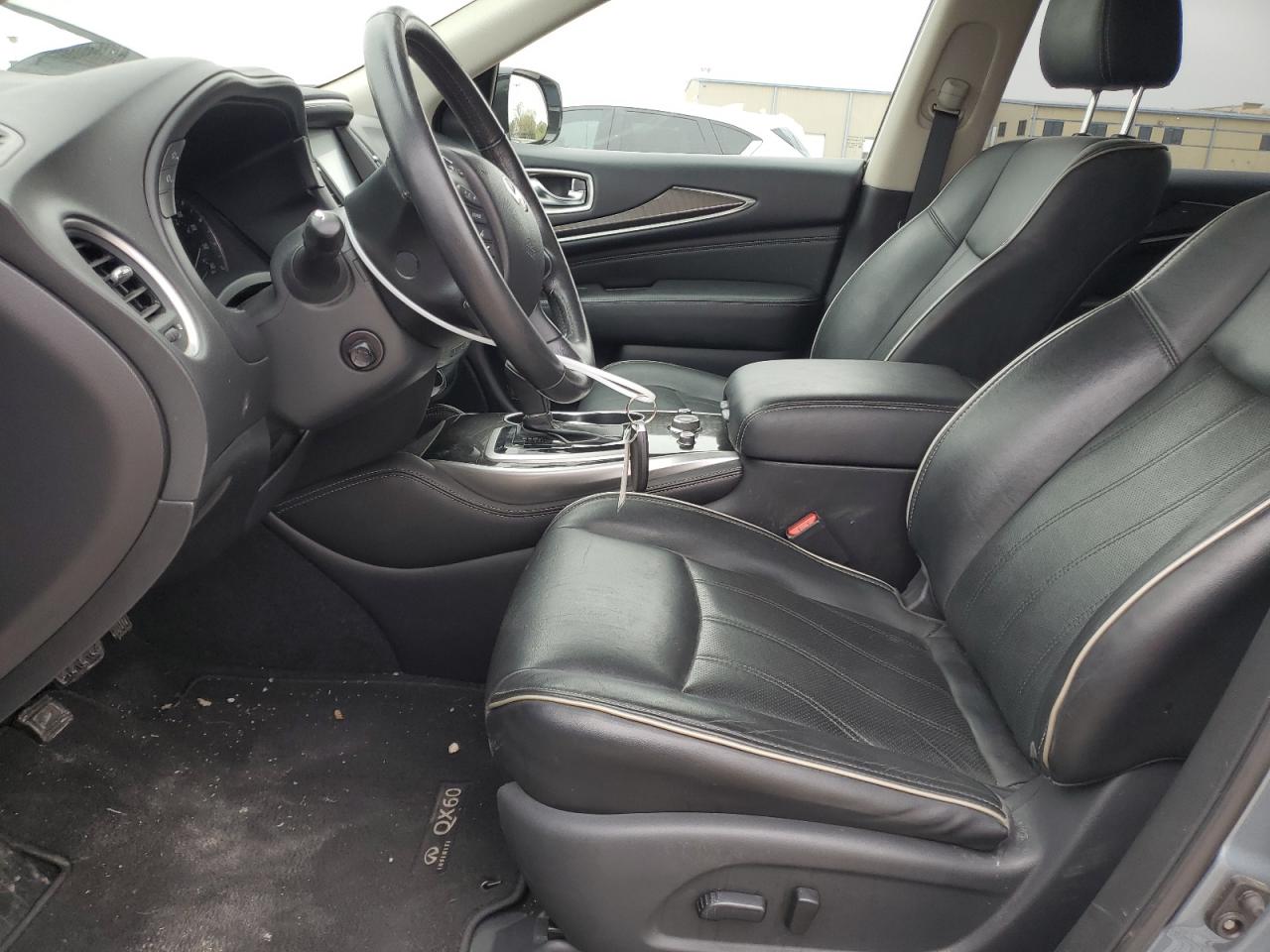 2018 Infiniti QX60 - Image 7