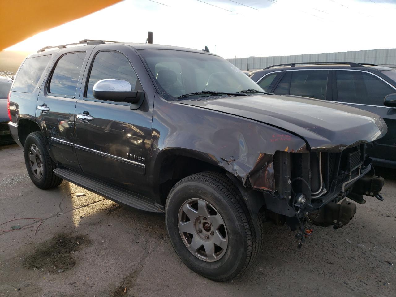 2010 Chevrolet Tahoe - Image 4