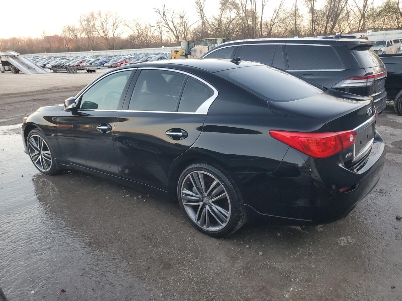 2014 Infiniti Q50 - Image 2