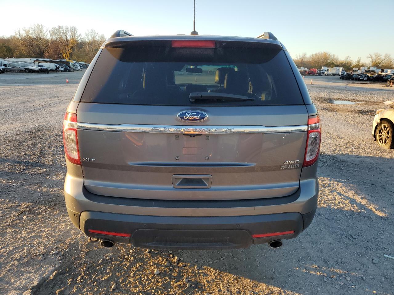 2013 Ford Explorer - Image 6