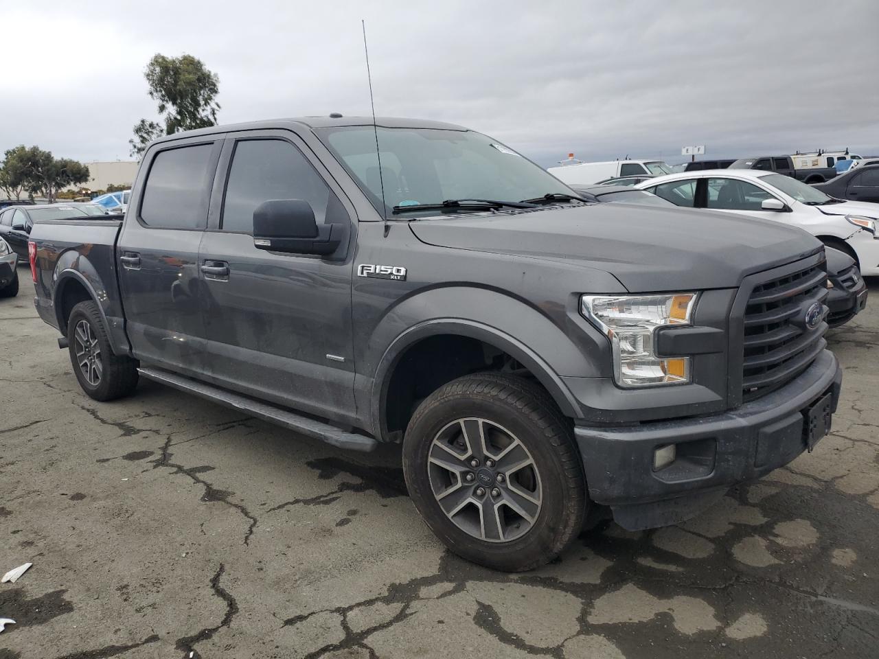 VIN 1FTEW1CP6FFA20410 2015 FORD F-150 no.4