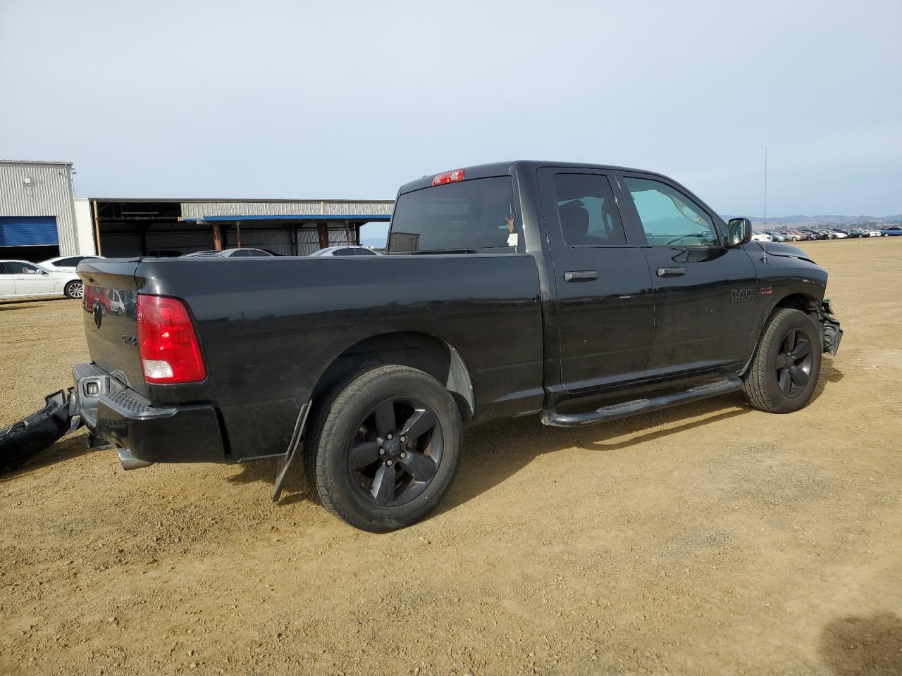 2016 RAM 1500 - Image 3