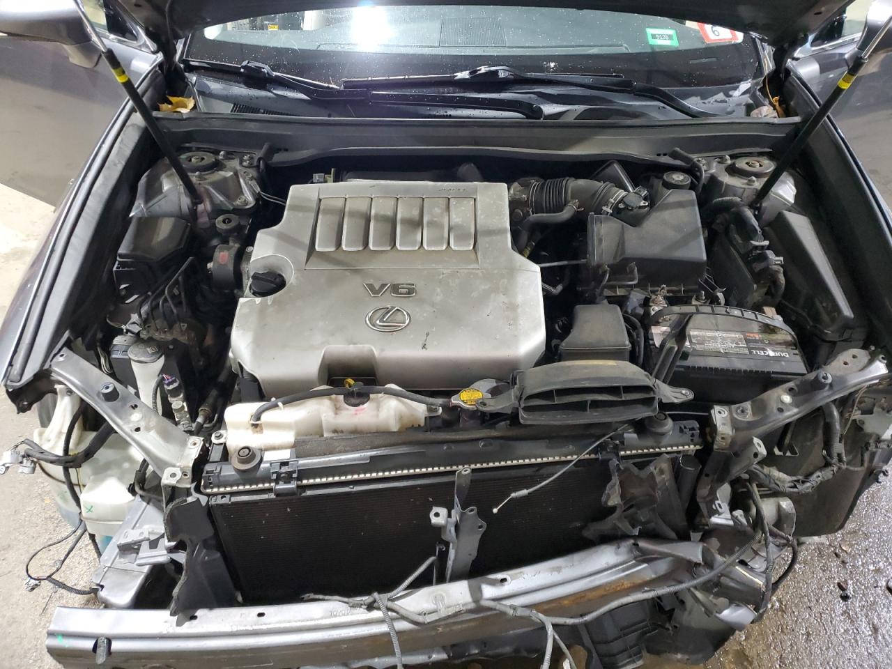2015 Lexus ES - Image 11