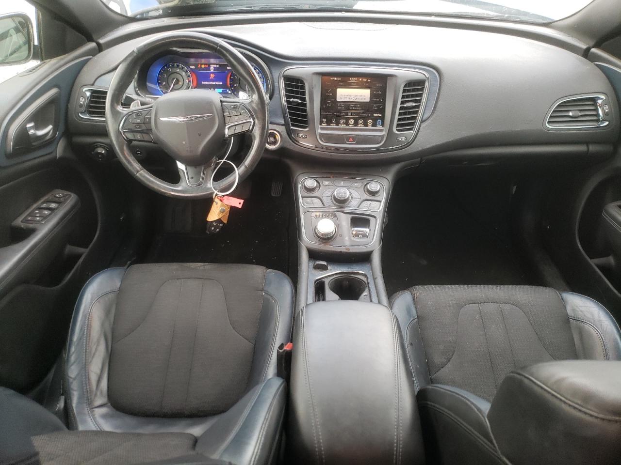 2015 Chrysler 200 - Image 8