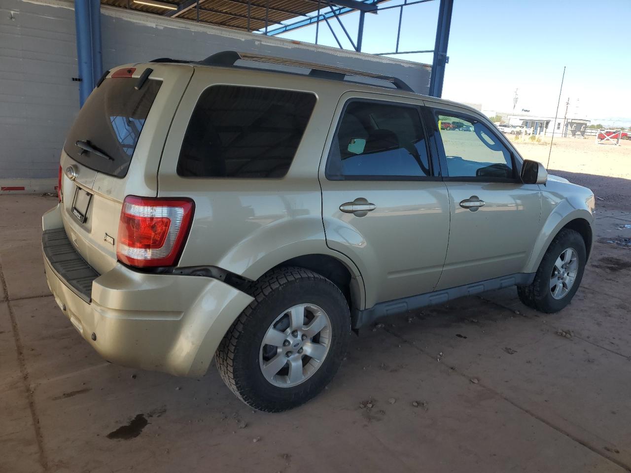 2011 Ford Escape - Image 3