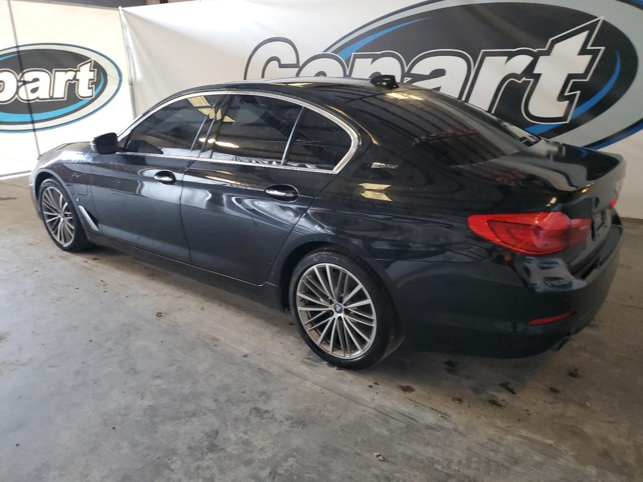 VIN WBAJA9C50JB253349 2018 BMW 5 SERIES no.2