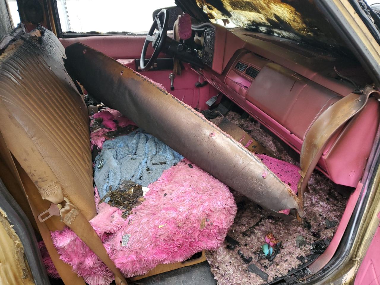 1990 Chevrolet GMT-400 - Image 10