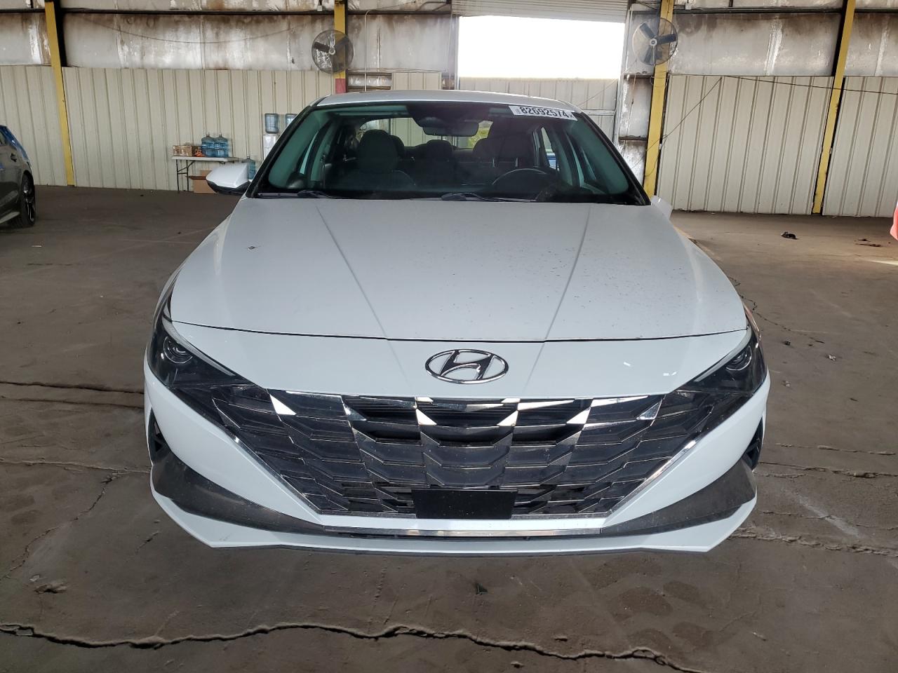 2022 Hyundai Elantra - Image 5