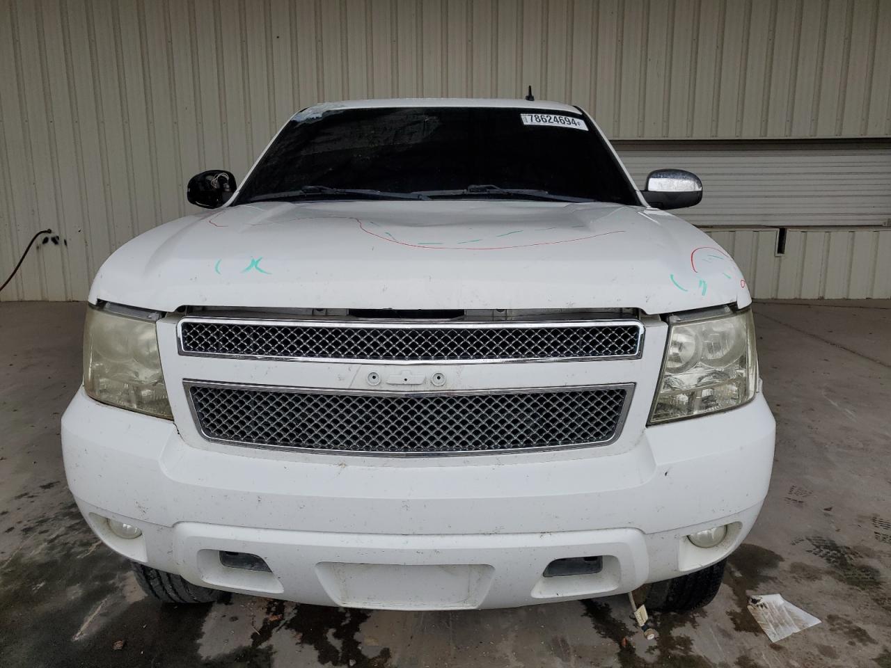 2012 Chevrolet Tahoe - Image 5